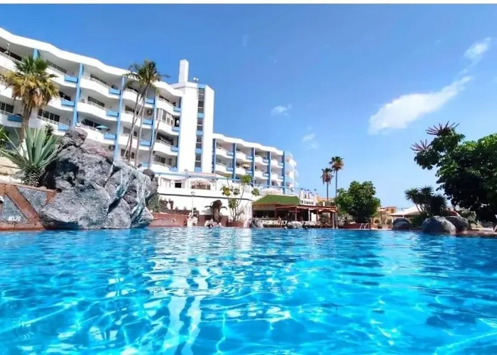 Golf Vila3 *
